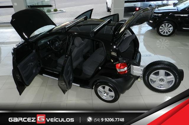 Vw - Volkswagen Crossfox 1.6 Flex Manual Topo de Linha Airbag ABS Comandos no Volante - Foto 19