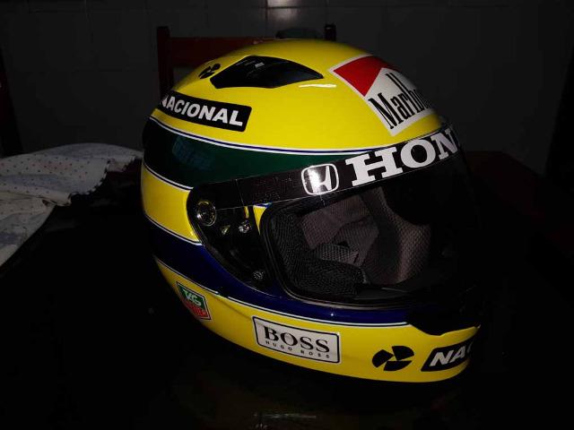 Capacete Personalizado Ayrton Senna - Novo - Sem uso - Na Caixa - Foto 3