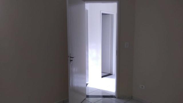 Casa com laje, 3 quartos no bairro Águas Claras a 3,5 km do Centro - Foto 8