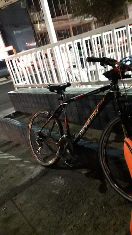 Bicicleta de pedal - Foto 2