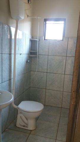 Casa com dois quartos sala cozinha e lavanderia coberta - Foto 4