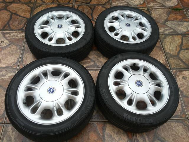 Rodas 15" Lindas Originais De Marea Com Pneus. Barbada. Aceito Trocas e Cartão - Foto 2