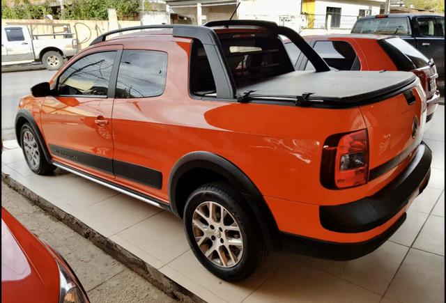 Saveiro Cross cabine dupla 1.6 flex 2016 completa - Foto 3
