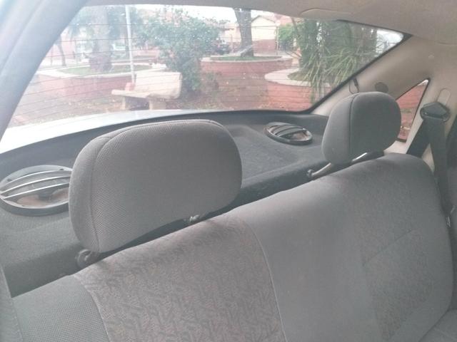 Carro Corsa Classic 2004 - Foto 11