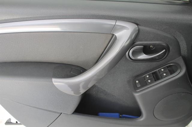 RENAULT DUSTER 2013/2014 2.0 DYNAMIQUE 4X2 16V FLEX 4P AUTOMÁTICO - Foto 10