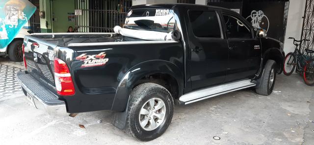 Hilux SRV top Obs.tem sinistro