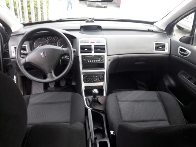 PEUGEOT 307 HATCH PRESENCE(Pack) 1.6 16v 2010 - Foto 8