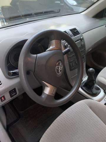 Toyota corolla 2010 1.8 GLI flex 4p manual - Foto 5