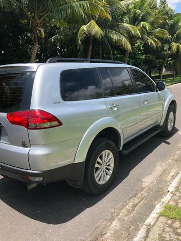 Pajero Dakar HPE 3.2 TD 4x4 2015 Baixa Quilometragem - Foto 2