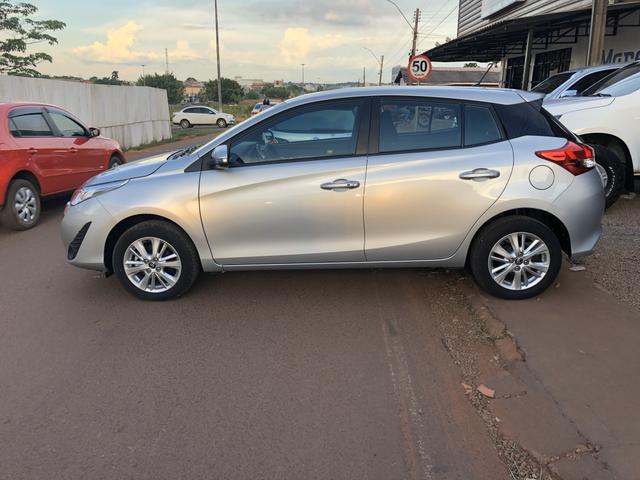 YARIS XL 1.3completo