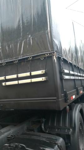Vendo carreta LS ano 2001 assoalho de ferro roda raiada 295 com pneus - Foto 3
