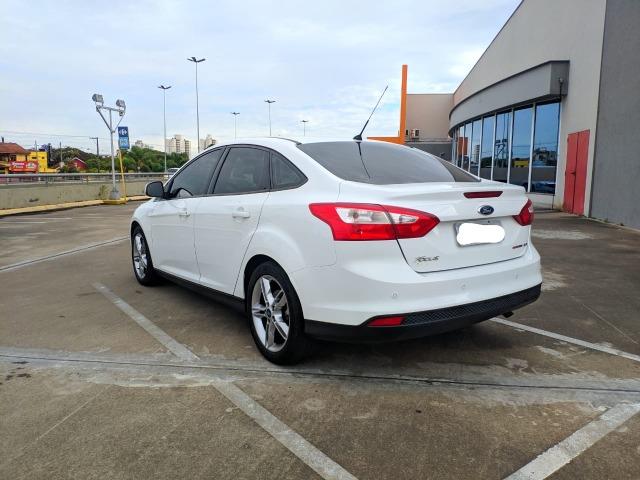 Ford Focus Sedan SE 2.0 16V Automático 2015 - 71.000 km - Foto 5