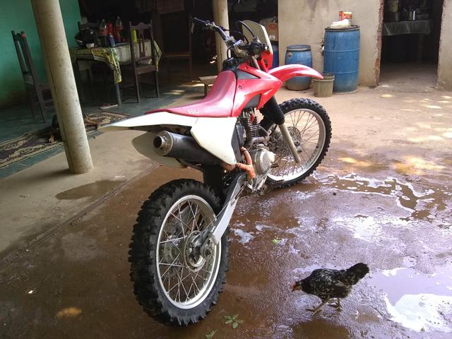 Vende se crf 230 ano 2011 - Foto 2