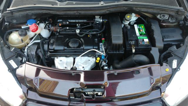 Peugeot 208 - Foto 5