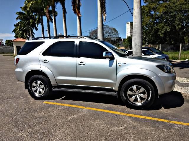 SW4 automática 3.0 turbo diesel 4x4 SRV (Top de linha) - Foto 17