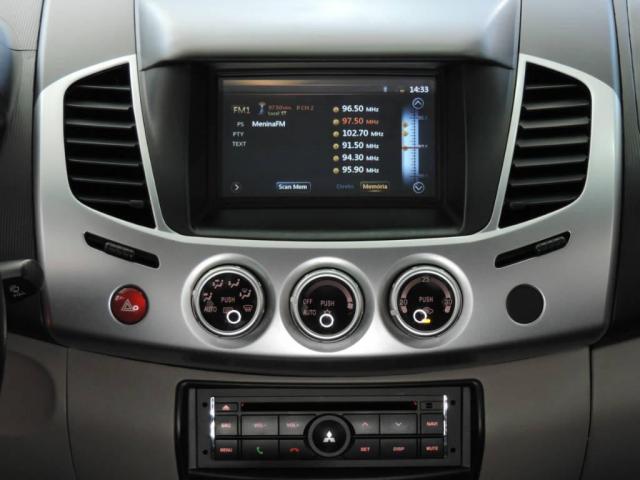 Mitsubishi L200 Triton TRITON 3.2 HPE 4X4 AUT. - Foto 6