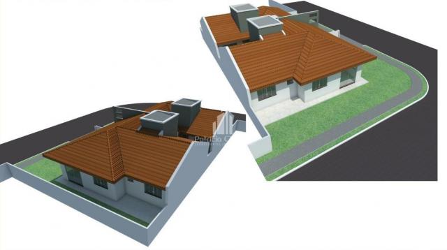Casa de esquina com amplo espaço de terreno! - Foto 6