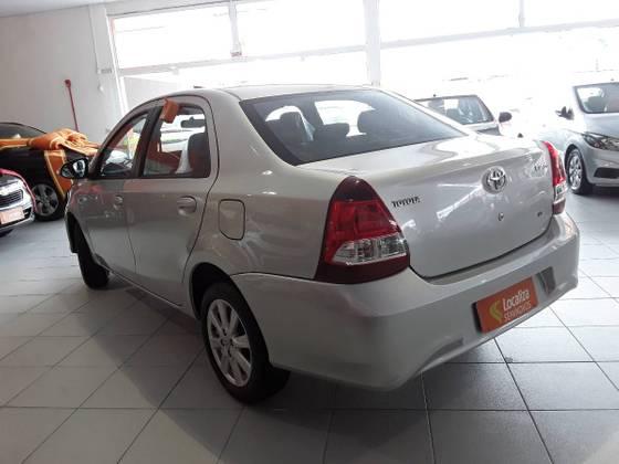 ETIOS 2019/2020 1.5 X PLUS SEDAN 16V FLEX 4P AUTOMÁTICO - Foto 6
