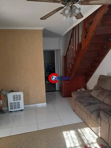 Sobrado com 3 dormitórios à venda, 200 m² por R$ 550.000 - Cocaia - Guarulhos/SP - Foto 9