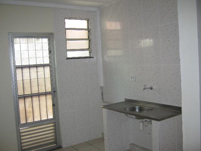 Neves SG Casa 2 Qrtos c/ vaga de Garagem Na Av.Paiva , 558 na Olimar Imóvei cod OL 090829A - Foto 5
