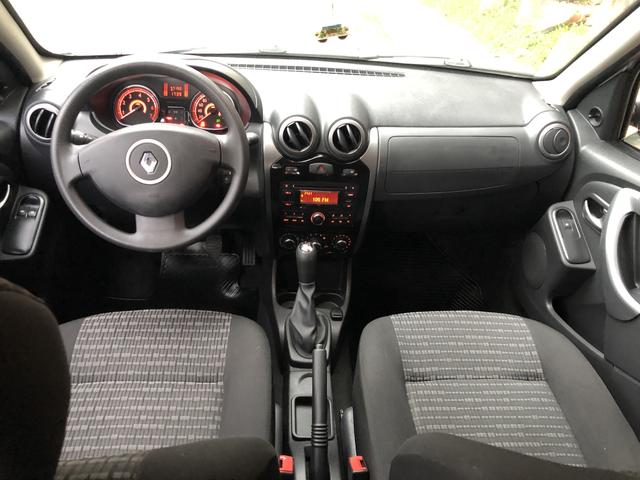 Sandero - Foto 8