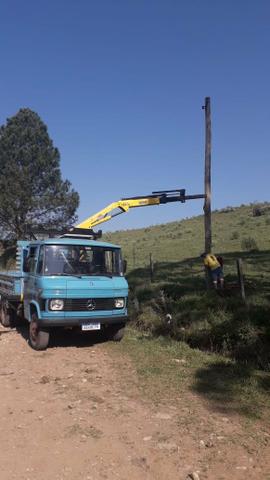 Caminhao MB 608 munck