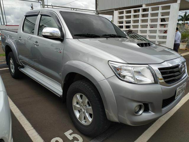 Hilux SRV 3.0 Diesel 4x4 Automática 14/15 - Foto 3