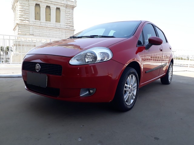 FIAT PUNTO ATTRACTIVE ITALIA 1.4 VERMELHO