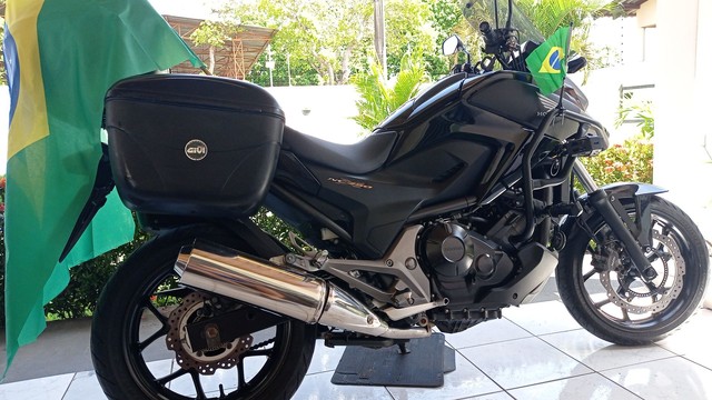 VENDO MOTO NC 750X HONDA 2016