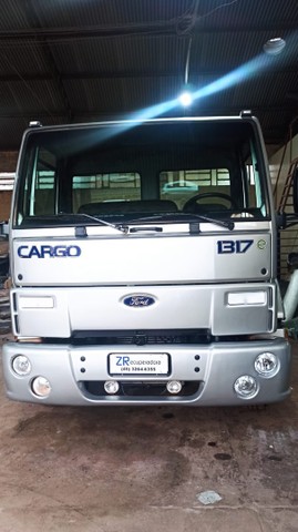 CARGO 1317 2005
