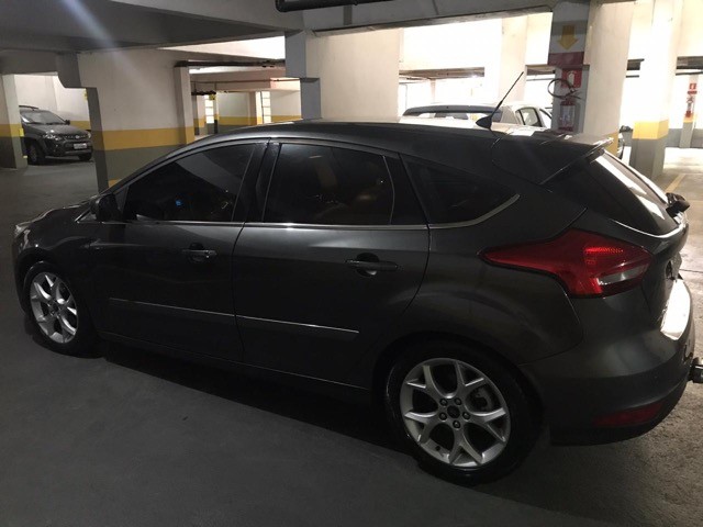 FORD FOCUS SE PLUS 2016