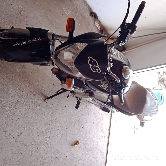 HONDA CB 300