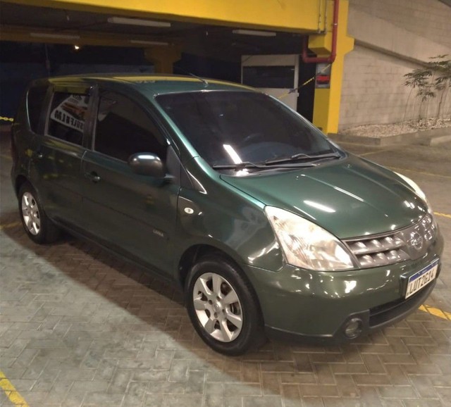 LIVINA SE 2010 1.8 AUTOMÁTICO