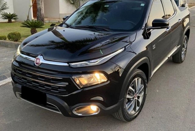 FIAT TORO IMPECÁVEL
