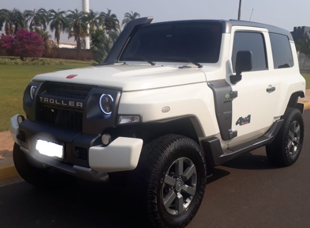 TROLLER 4X4 -DIESEL- 2015- IMPECÁVEL
