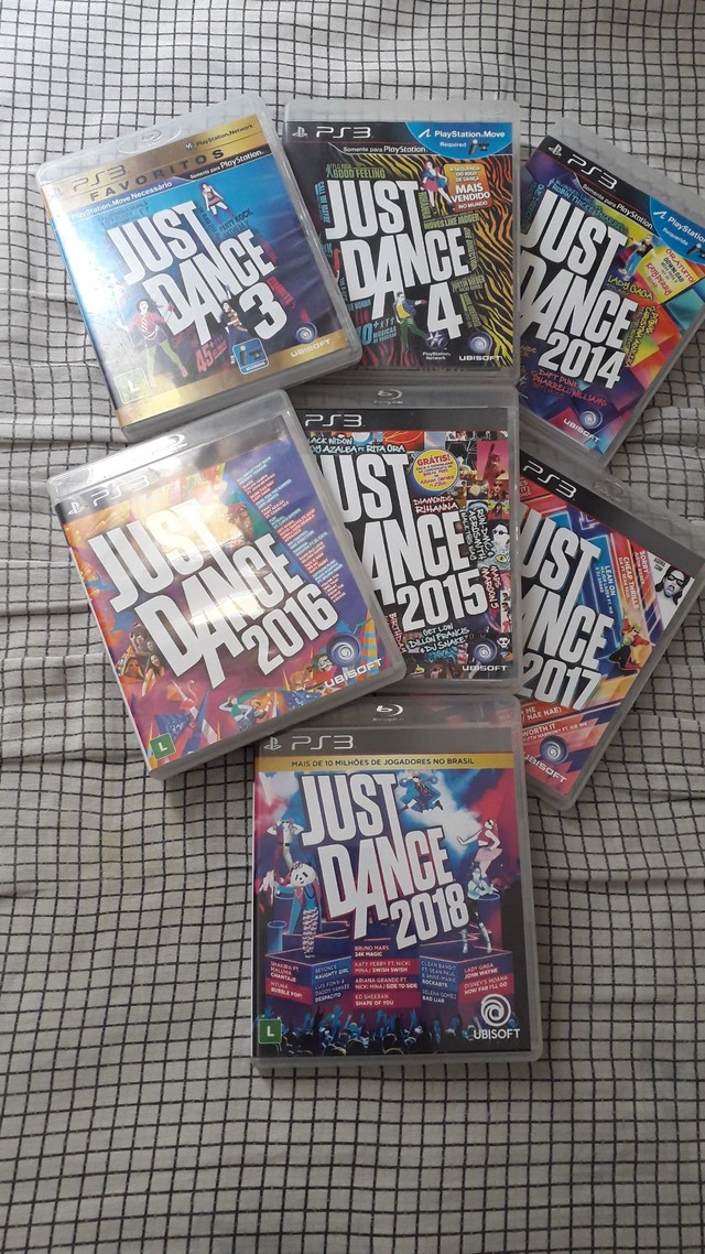 Jogos Just dance ps3 + camera ps eye - Videogames - Jardim Paulista, Mauá  1018128353 | OLX