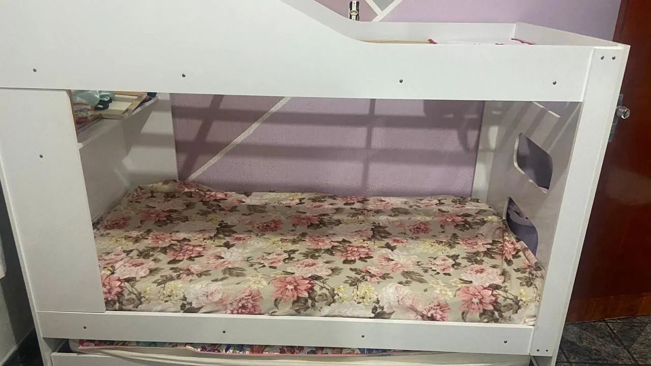 Cama de Beliche com Cama Auxiliar