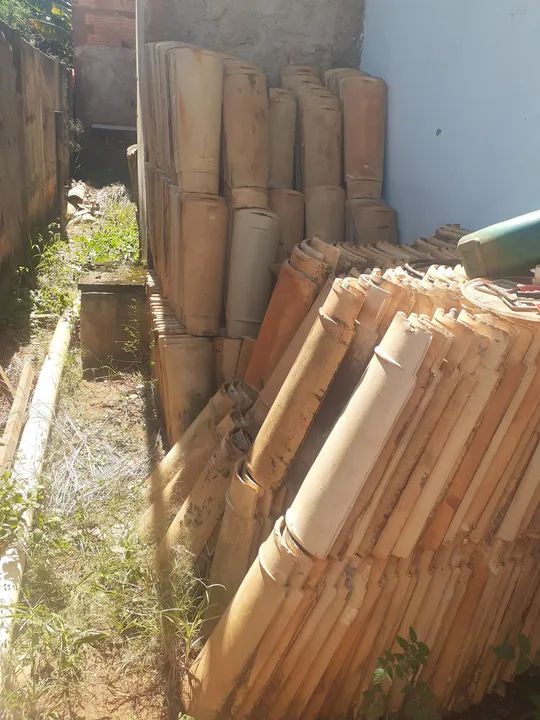 telha  COLONIAL    $ 1,50 cada - Foto 2
