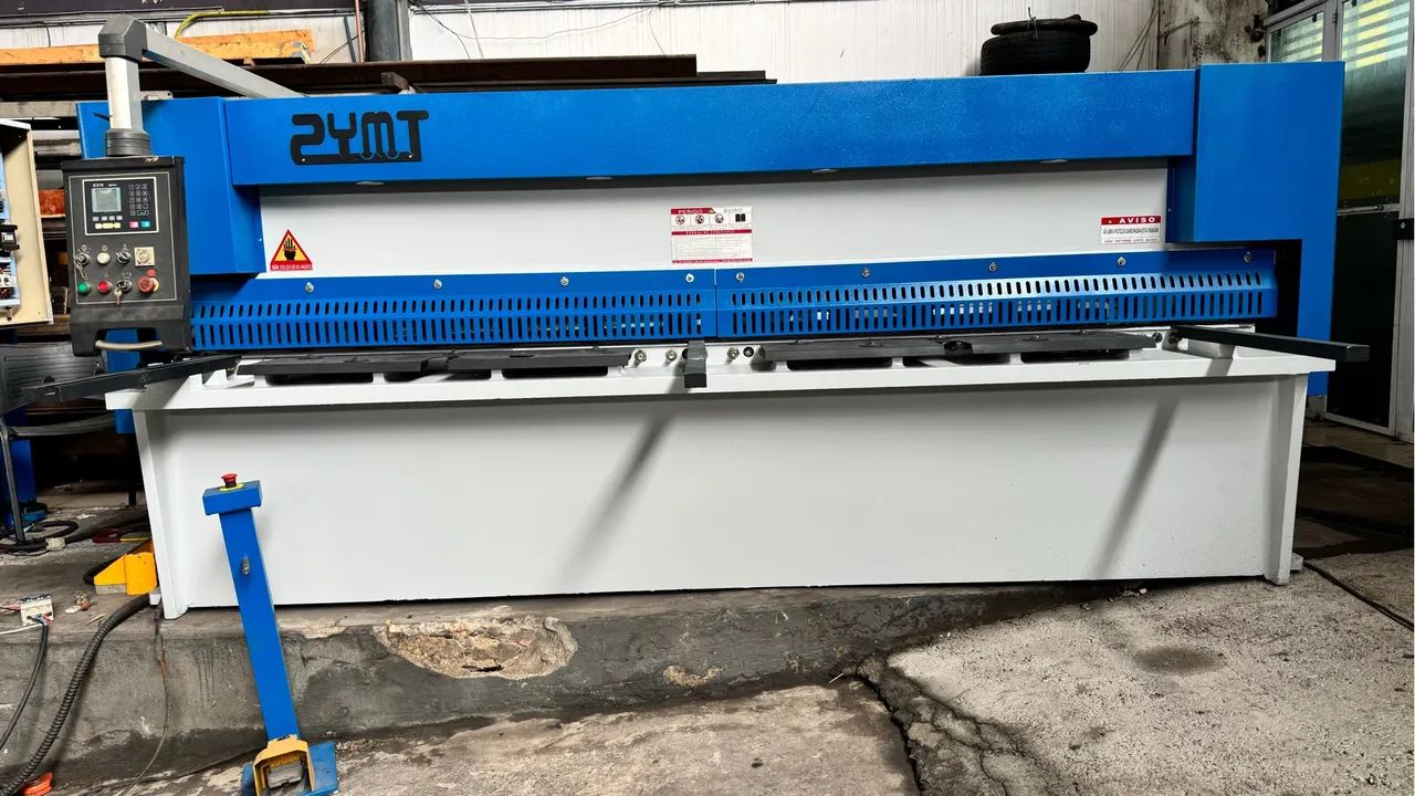 Guilhotina Hidráulica ZYMT