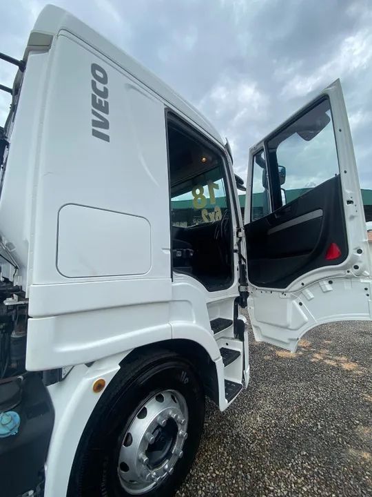 Iveco Stralis 600s440T 6x2 2018 - Foto 5