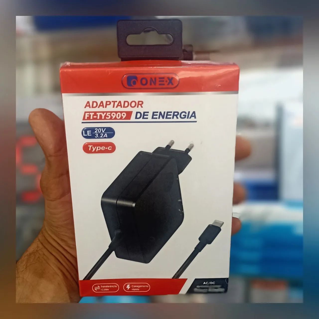 Carregador de notebook type c (Honestidade e Qualidade Distribuidora JK Eletrônicos)