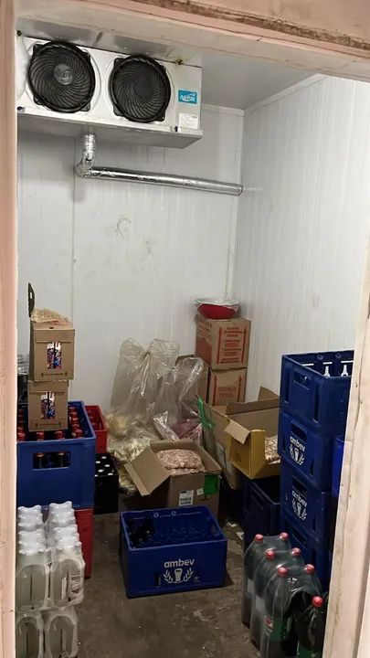 DISTRIBUIDORA E EMPORIO ARAUJO BEBIDAS NO JARDIM AMERICA A 15 ANOS - Foto 9