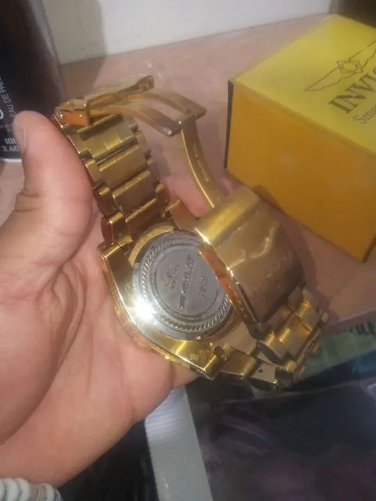 invicta bolt Zeus original , vendo ou troco por celular