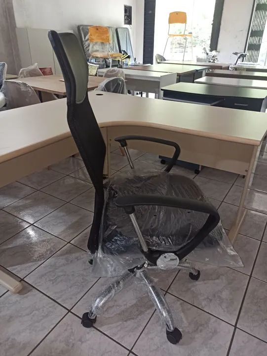 Cadeira Presidente para escritório - Foto 6