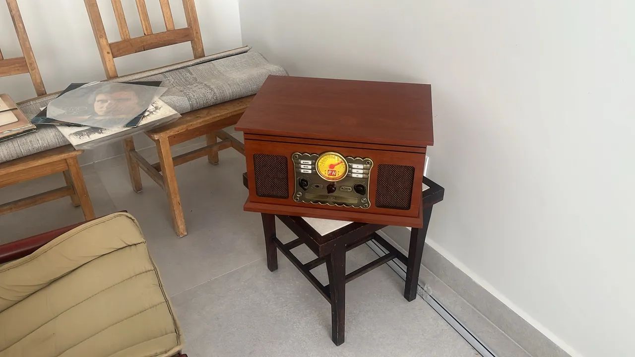 Toca-Discos Retrô Phoenix Classic