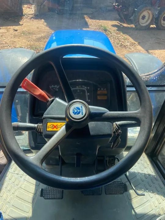 VENDO TRATOR NEW HOLLAND TM 120 - Super conservado  - Foto 6