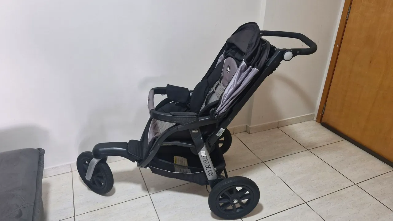 Carrinho de bebê Chicco Activ3