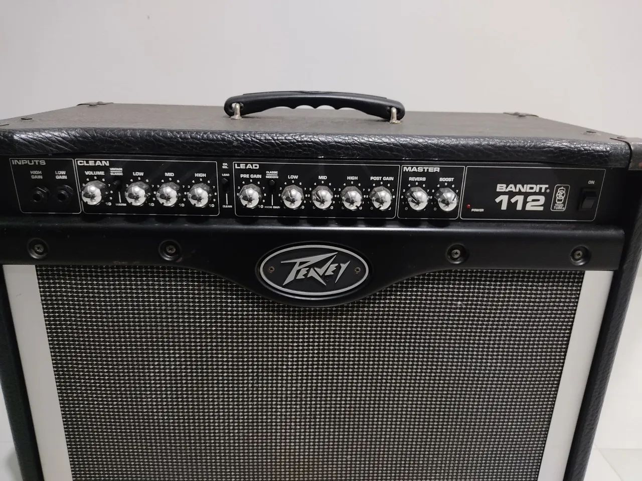 Amplificador de guitarra peavey bandit 112 - Foto 2