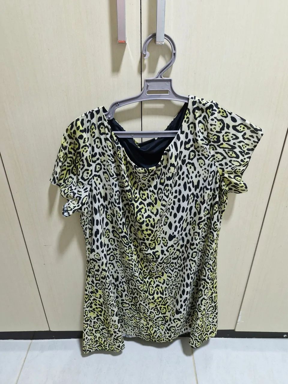 Vestidos estampa de onça  - Foto 2