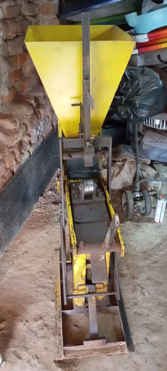 Máquina Manual de Tijolo Ecológico 64175984282499121